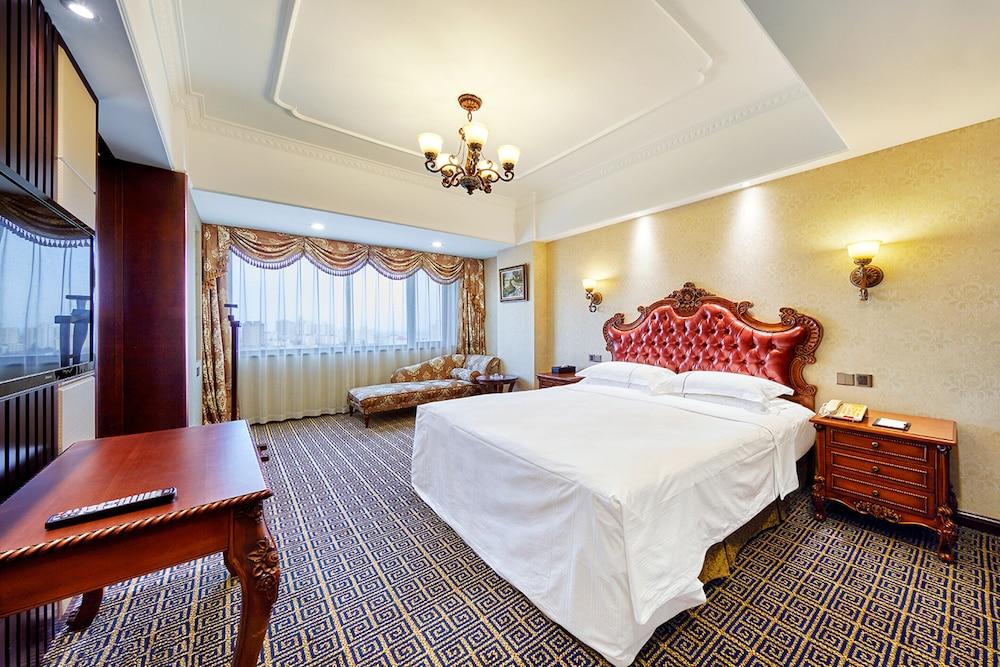 Grand Regency Hotel Циндао Экстерьер фото