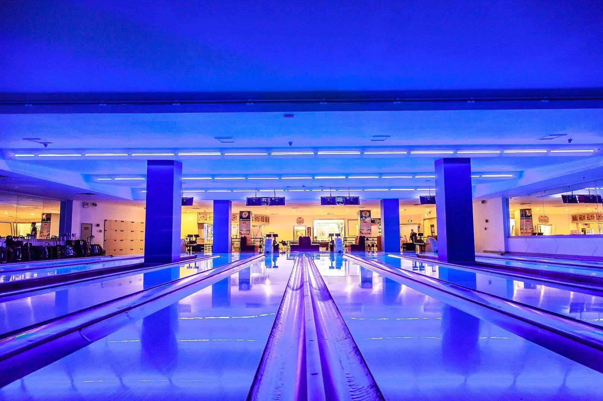Grand Regency Hotel Циндао Экстерьер фото